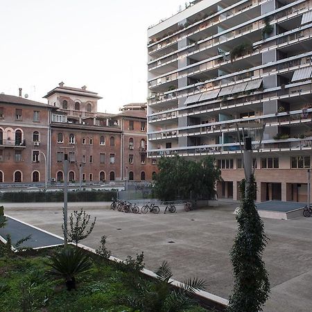 Penthouse 40 In Trastevere With Seasonally Jacuzzi ローマ エクステリア 写真