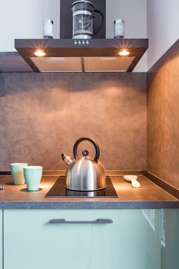 Penthouse 40 In Trastevere With Seasonally Jacuzzi ローマ エクステリア 写真